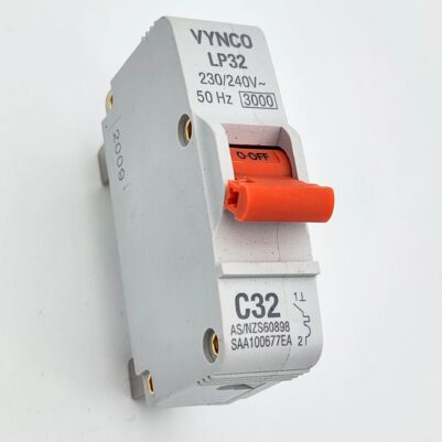Plugin 32A 1P C-curve 3kA-VYNCO
