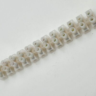 Plastic Terminal Block 20A