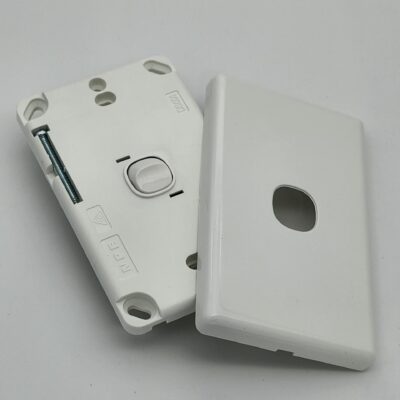 NPE 1-Gang Switch Vertical 16A