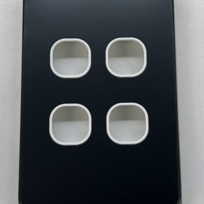 Igoto 4‑Gang Aluminum Plate with Frame — Black (CS204‑B)