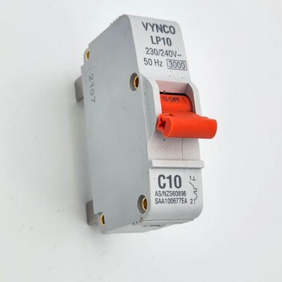 Plugin 10A 1P C-curve 3kA-VYNCO
