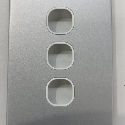 3Gang Plate With Frame